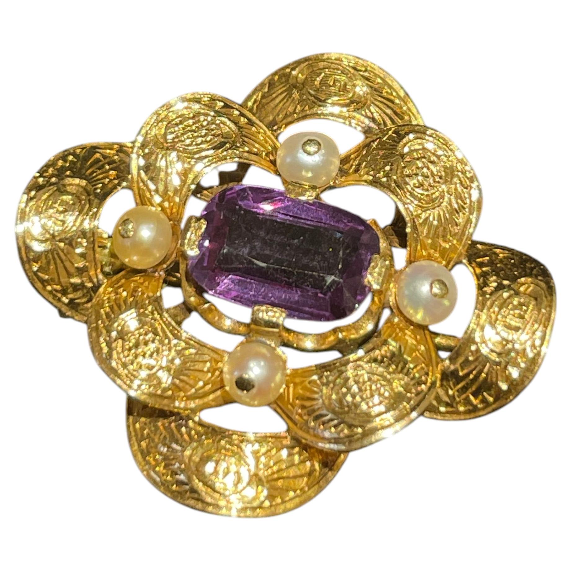 Broche floral portugués de oro de 19,2K con amatista y perlas