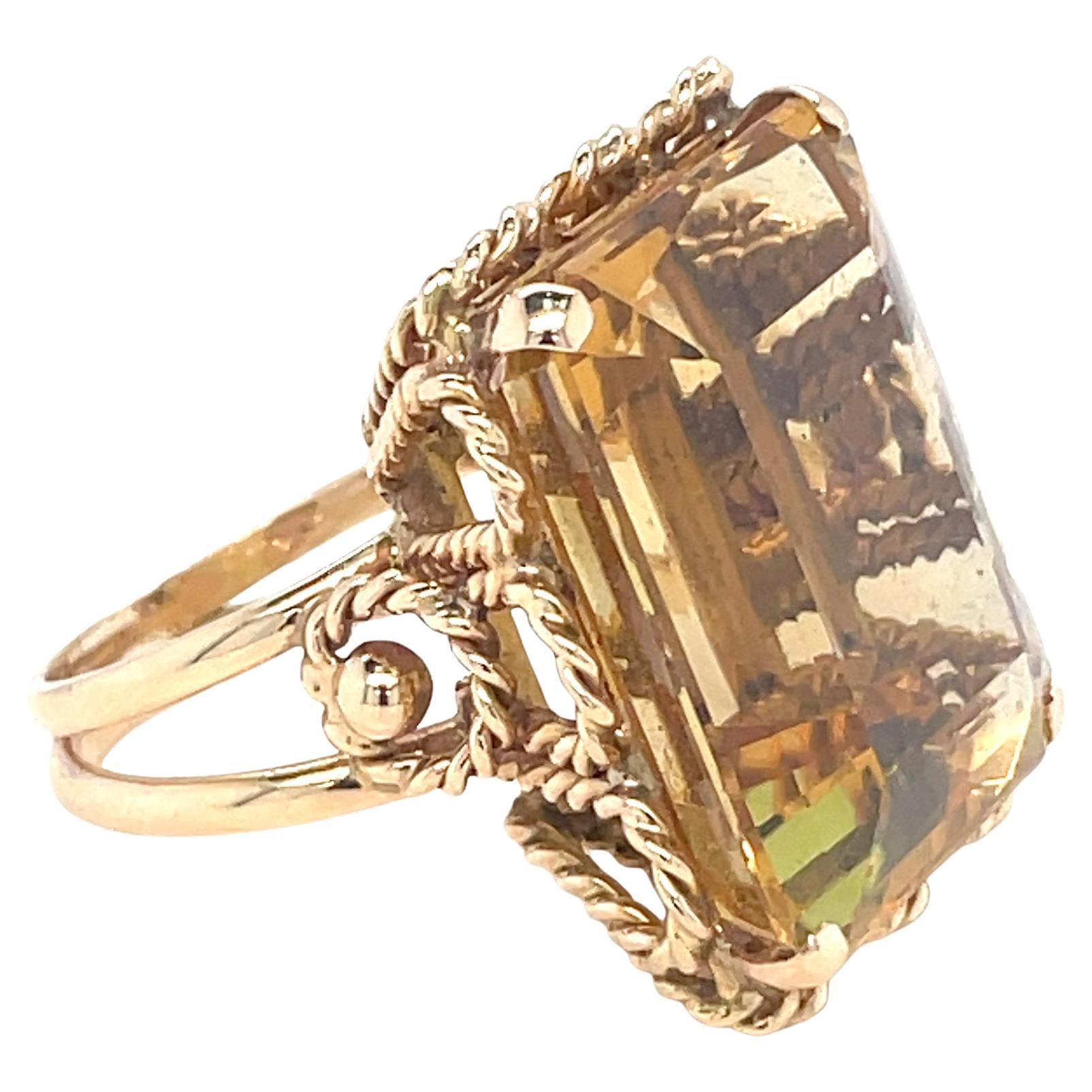 Cocktail-Ring Großer Citrin im Smaragdschliff 18k Gelbgold