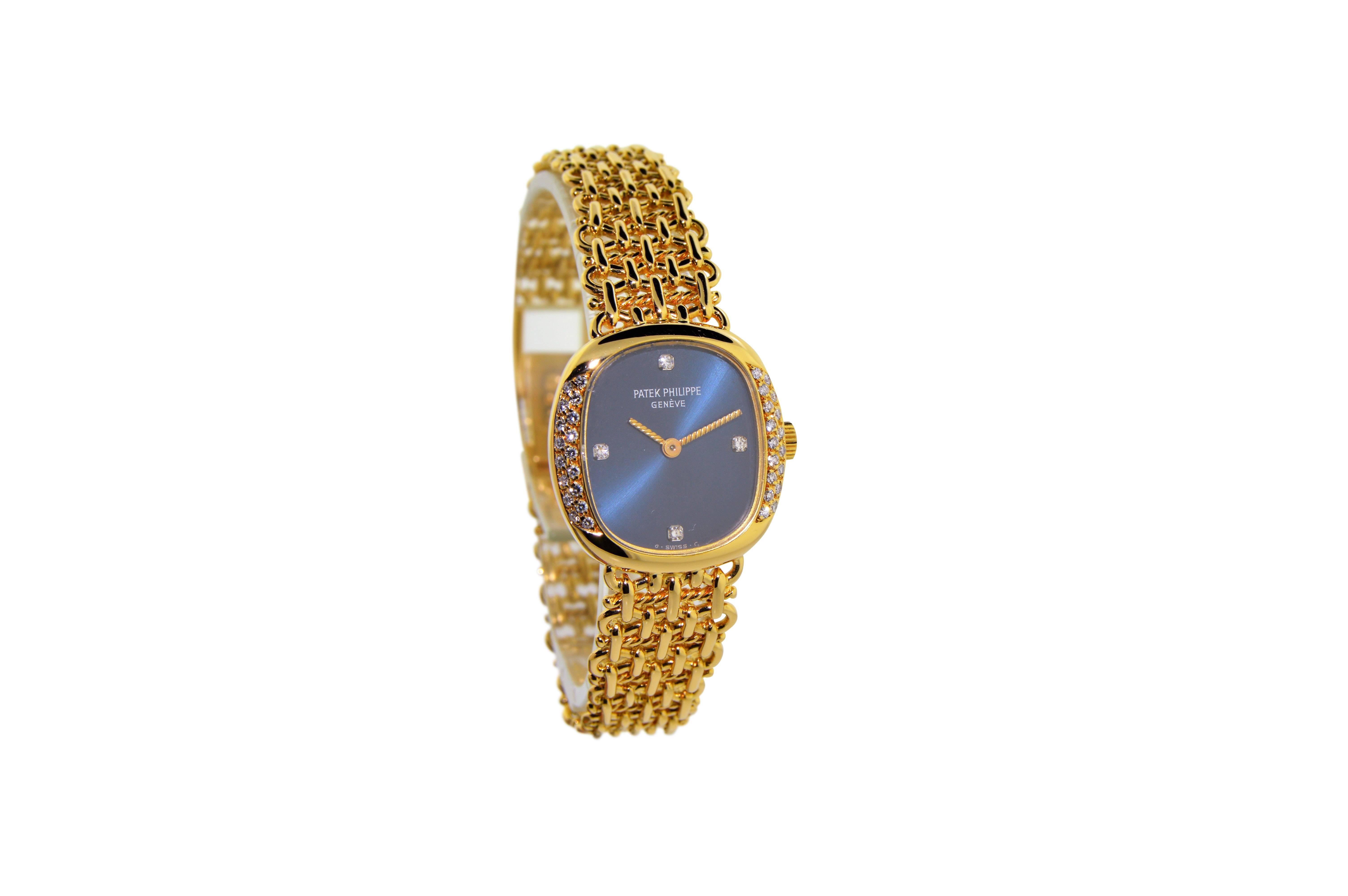 FACTORY / HOUSE: Patek Philippe 
STYLE / REFERENCE: Constructed Link Dress Bracelet Watch / Ref. 4514 1
METAL / MATERIAL: 18Kt. Yellow Gold
DIMENSIONS:  22mm  X  22mm
CIRCA: 1980's
MOVEMENT / CALIBER: 18 Jewels / Manual Winding 
DIAL / HANDS: