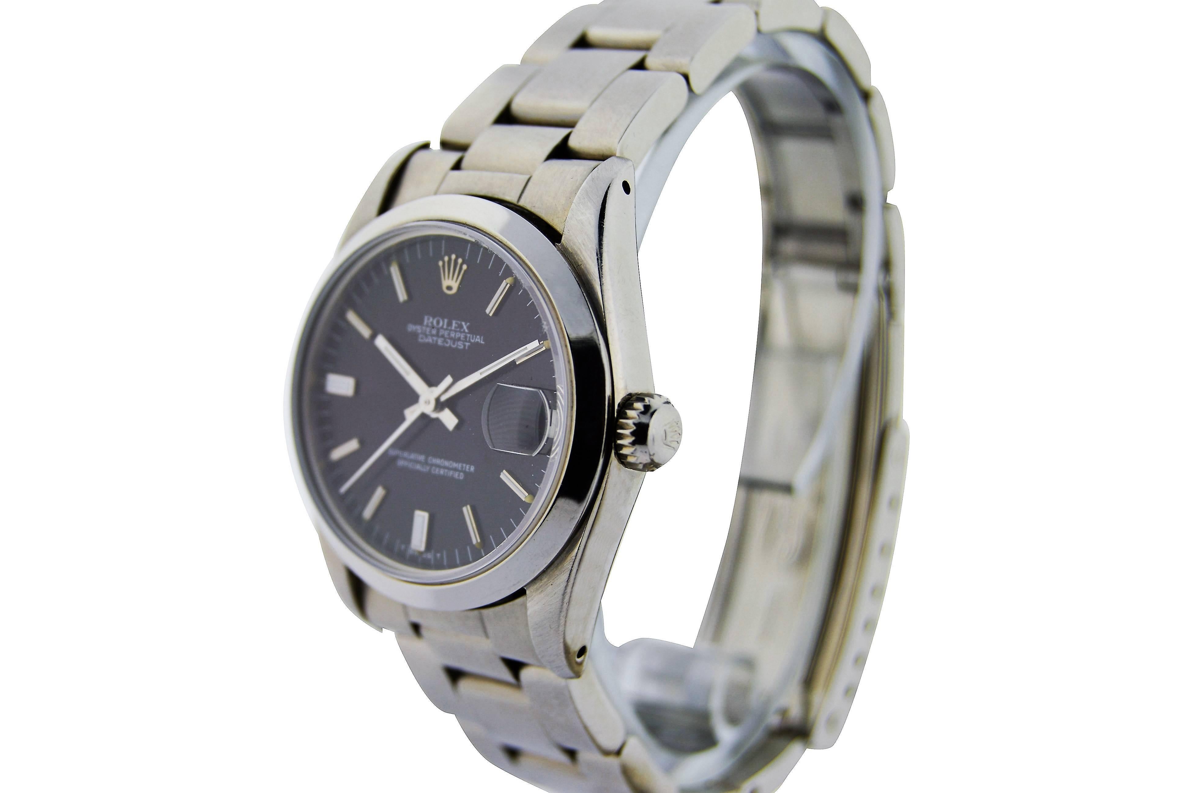 FACTORY / HOUSE: Rolex Watch Company
STYLE / REFERENCE: Oyster Perpetual / Midsize
METAL / MATERIAL: Stainless Steel 
DIMENSIONS: 35mm X 30mm
CIRCA: 2000 plus
MOVEMENT / CALIBER: Perpetual Winding / 26 Jewels 
DIAL / HANDS: Original Black with Baton