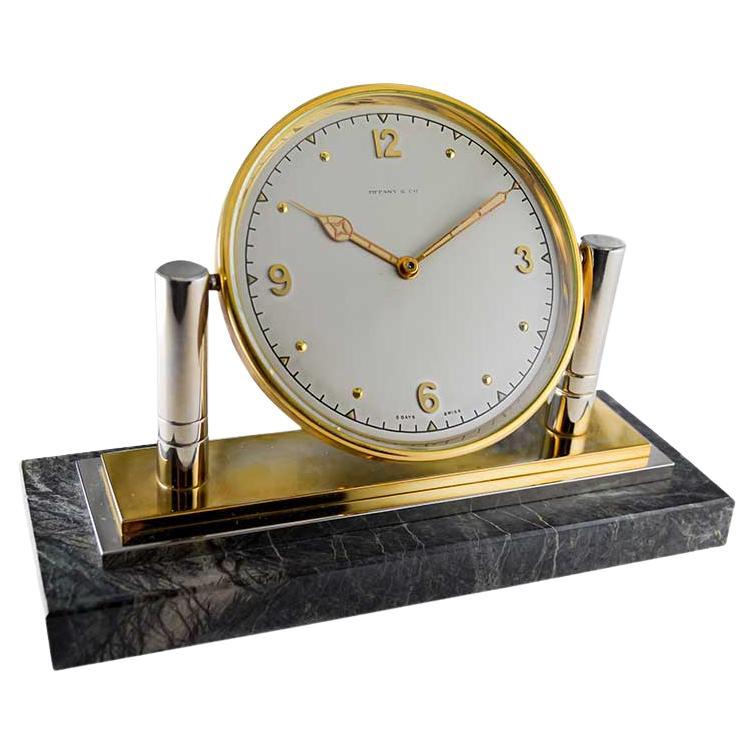 Tiffany & Co. Horloge de bureau en pierre et métal avec cadran et poignées d'origine, années 1930
