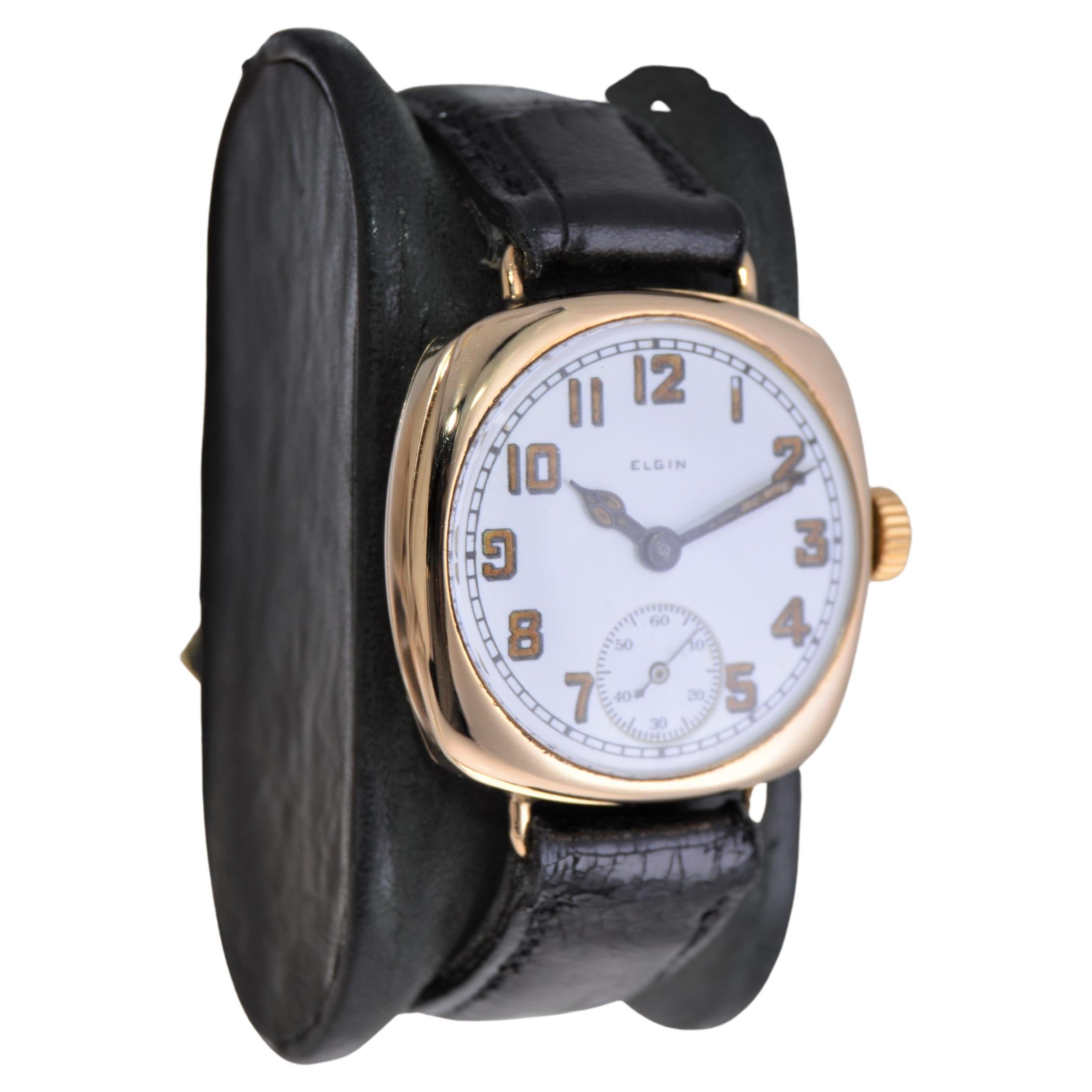 FACTORY / HOUSE: Elgin Watch Company
STYLE / REFERENCE: Cushion Shape 
METAL / MATERIAL: 14k Solid Yellow Gold
CIRCA / YEAR: 1896
DIMENSIONS / SIZE:  Length 40mm X Wide 32mm
MOVEMENT / CALIBER: Manual Winding / 16 Jewels / Caliber 3/0 size / High
