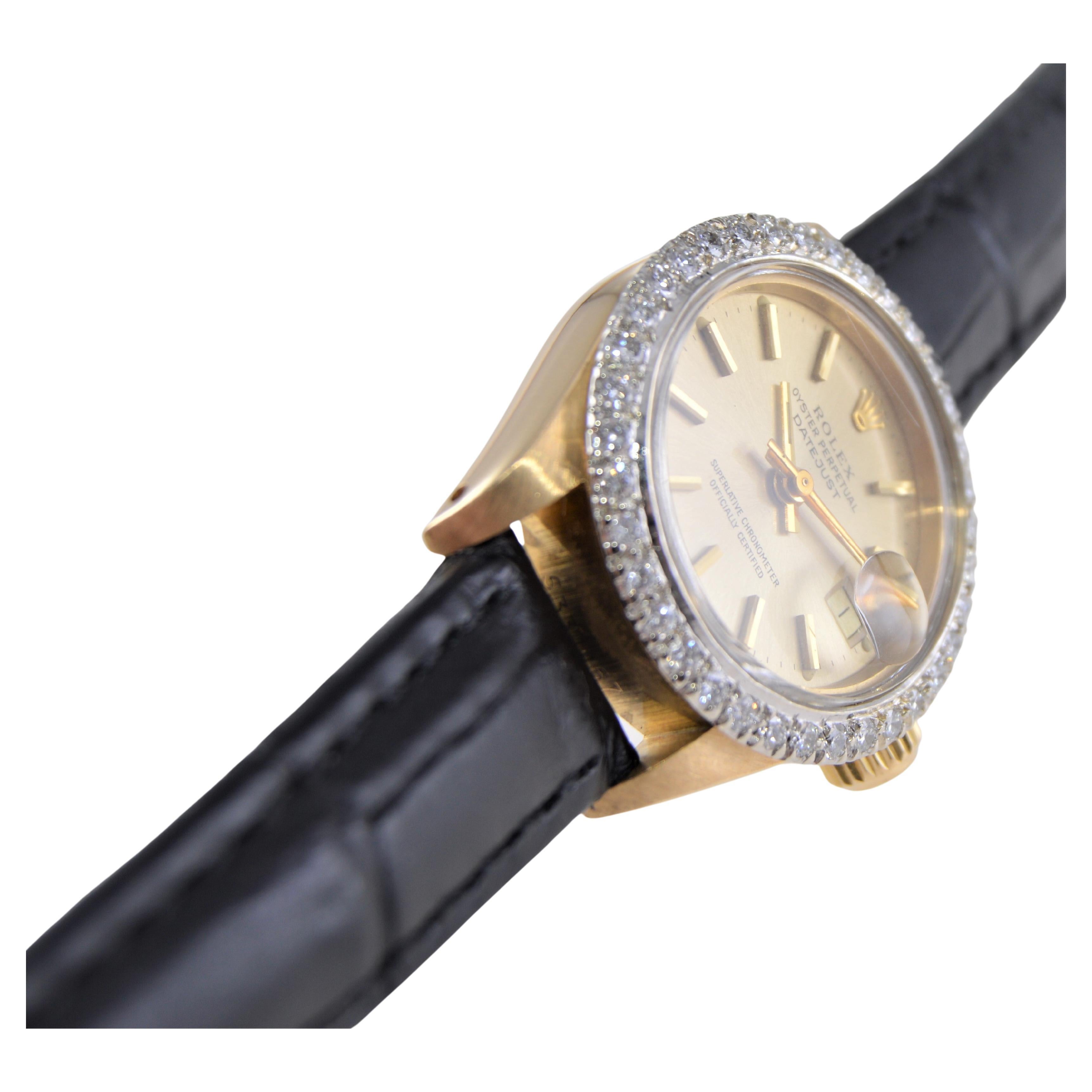 Rolex modèle présidente pour femmes en or jaune 18 carats avec lunette en diamant faite sur mesure en vente 5