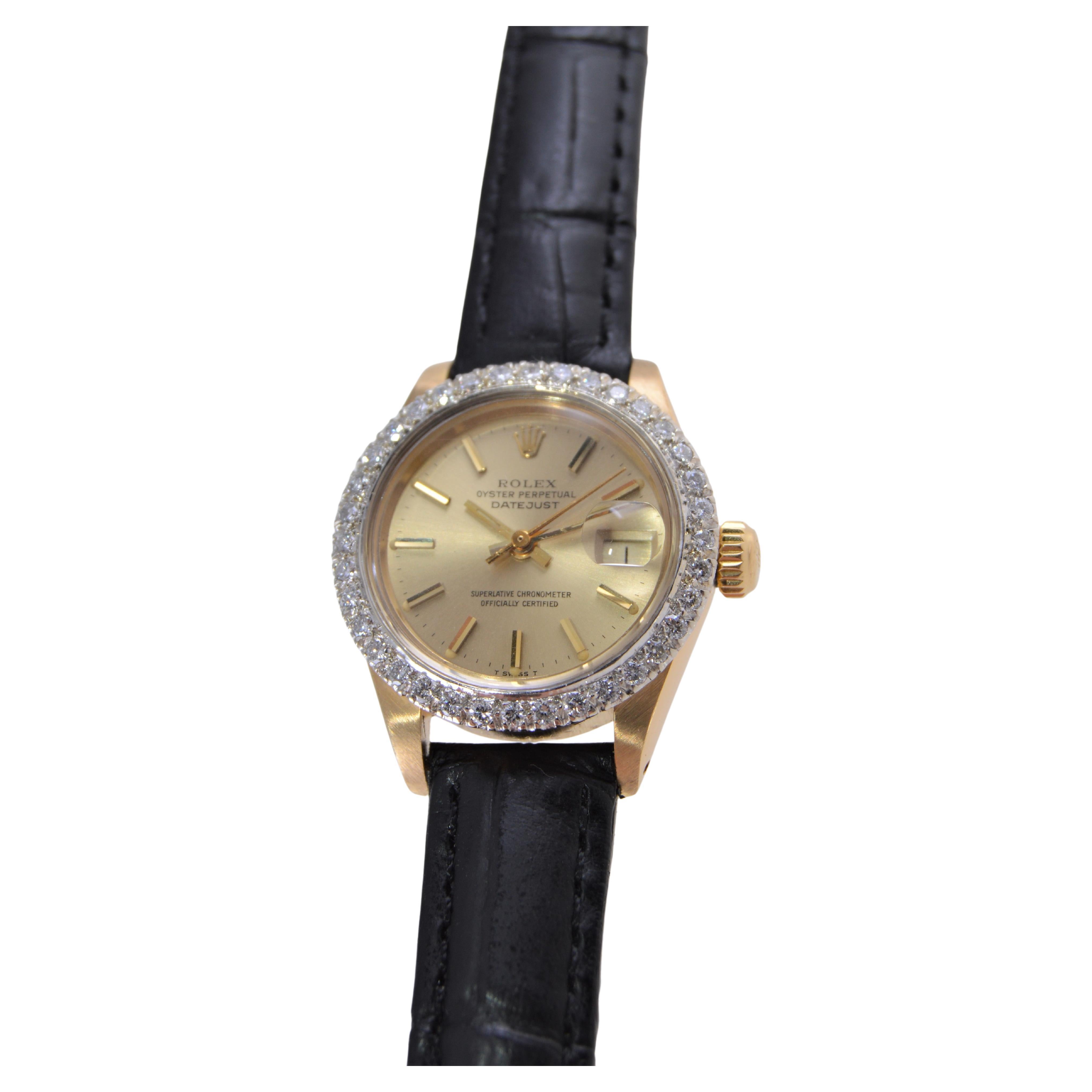 Rolex 18 Karat Gelbgold Damen President Modell mit maßgefertigter Diamant-Lünette im Angebot 4