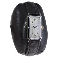 Longines 14Kt. Art-Déco-Uhr aus Weißgold und Emaille, Zifferblatt von Stern Freres, 1930er Jahre