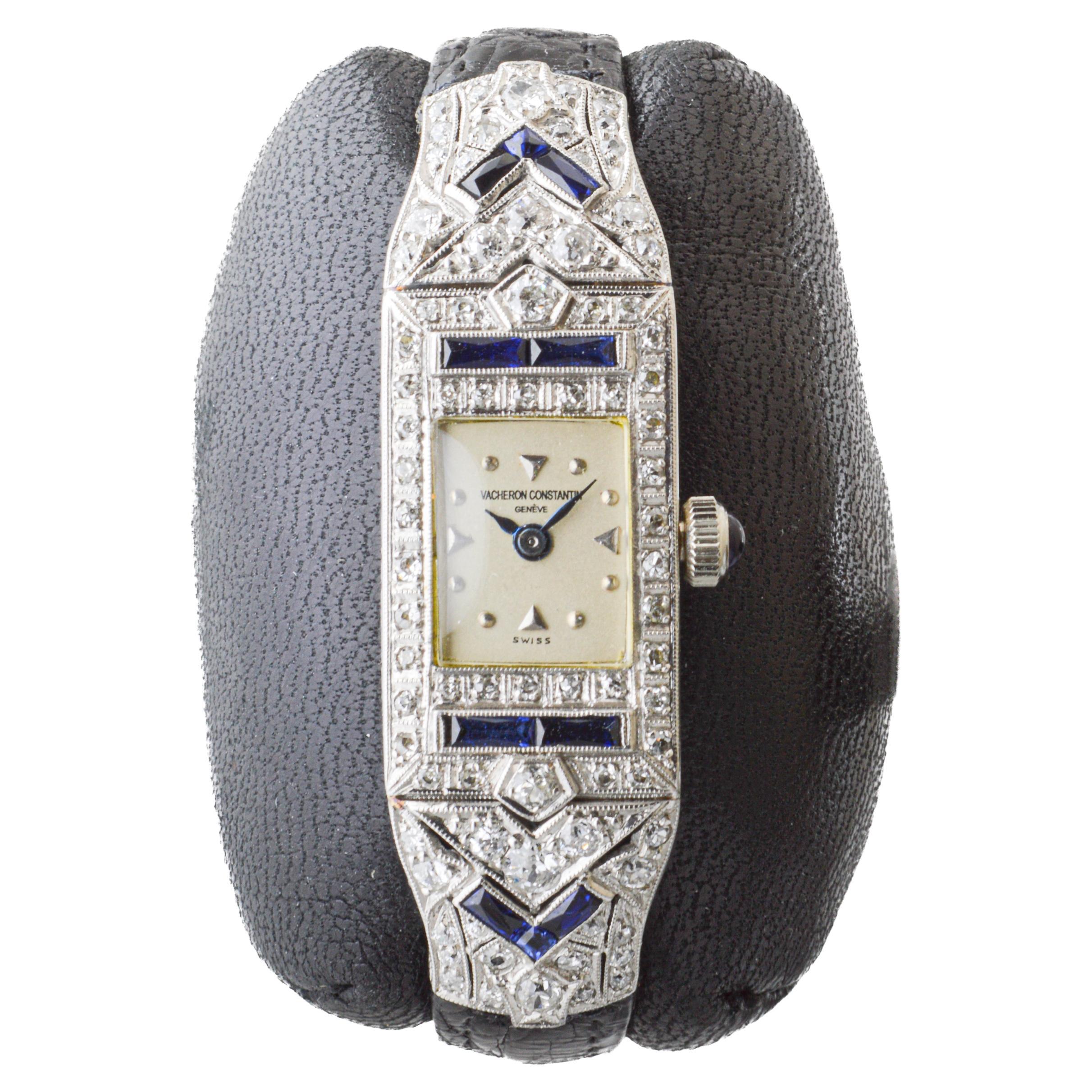 Vacheron Constantin Orologio da donna in platino con diamanti e zaffiro degli anni '30