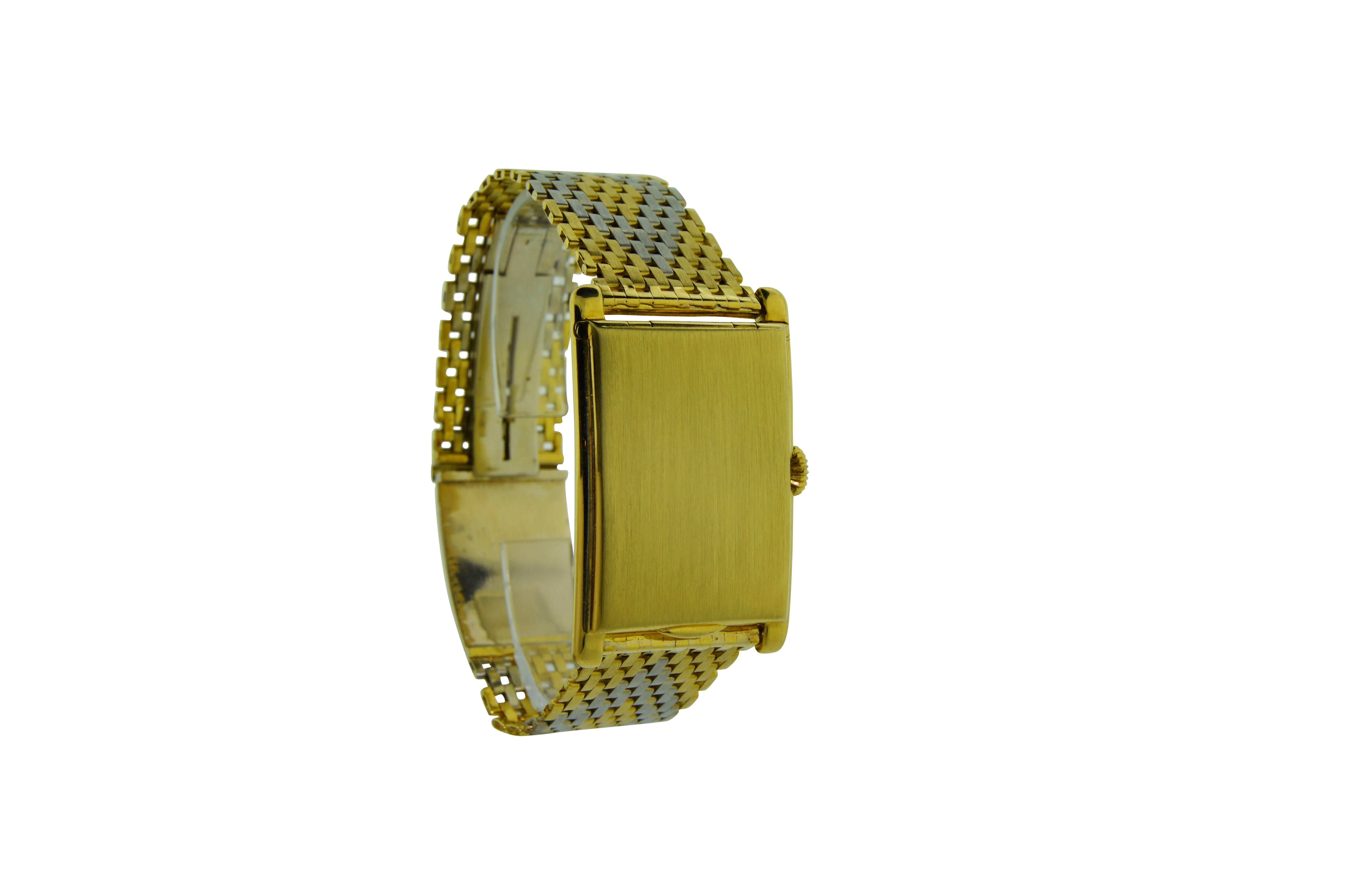 Van Cleef & Arpels Handgefertigte Armbanduhr aus Gelb- und Weißgold (Art déco) im Angebot