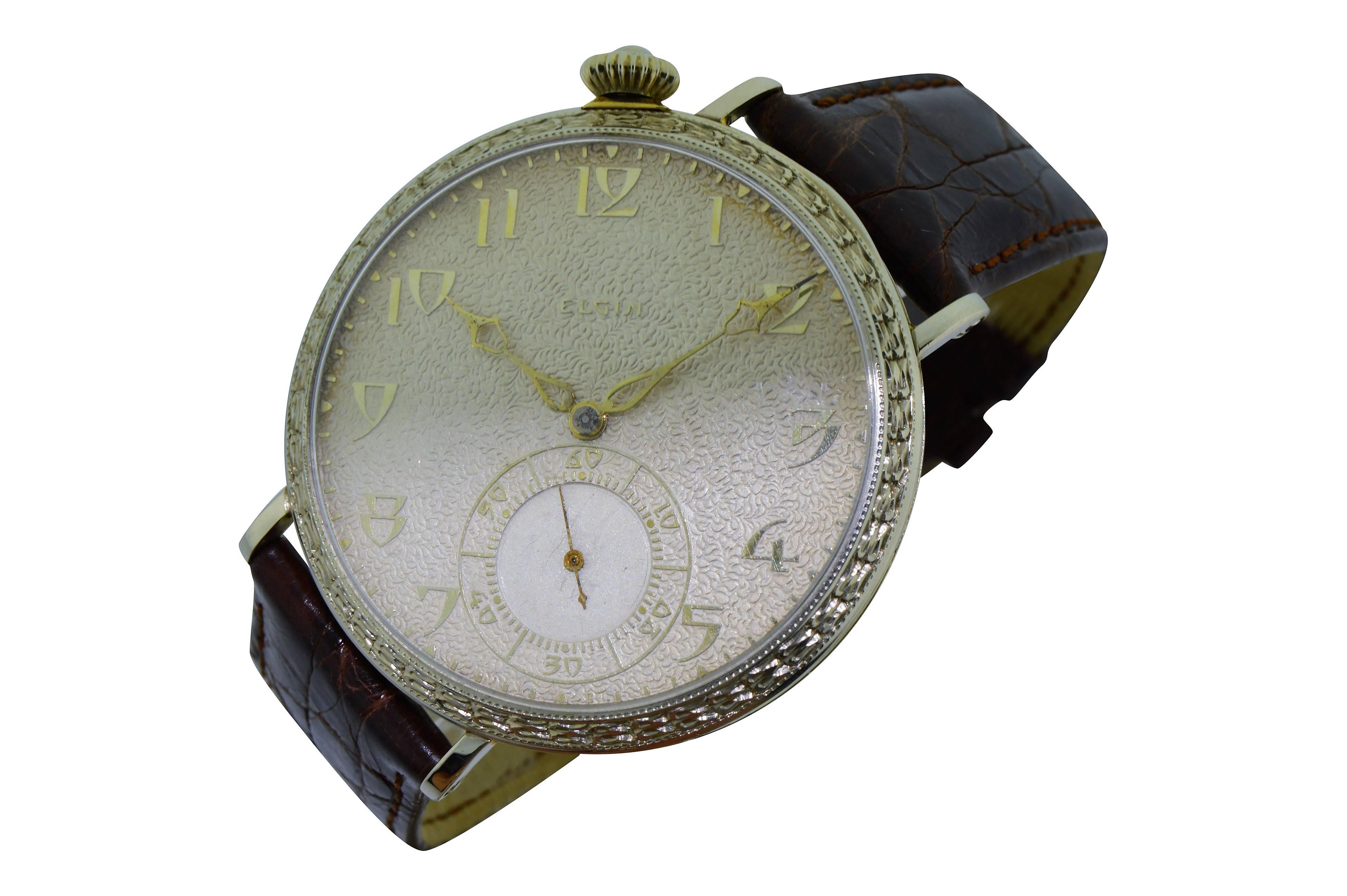 Elgin Yellow and White Gold Art Deco Watch circa 1920 In Excellent Condition In Long Beach, CA