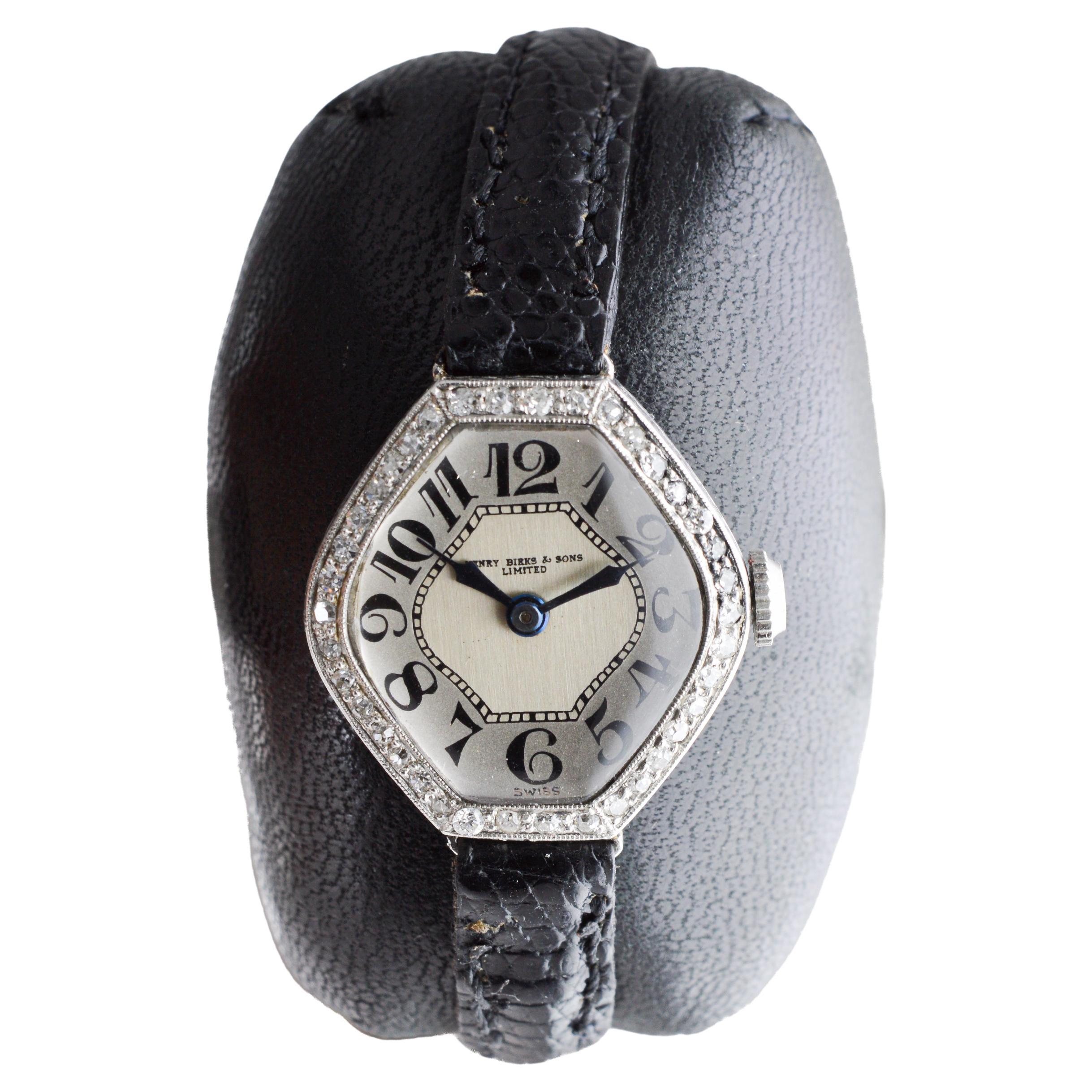 Henry Birks & Sons Platin Damen Art Deco Uhr mit Diamant Lünette um 1915 im Angebot
