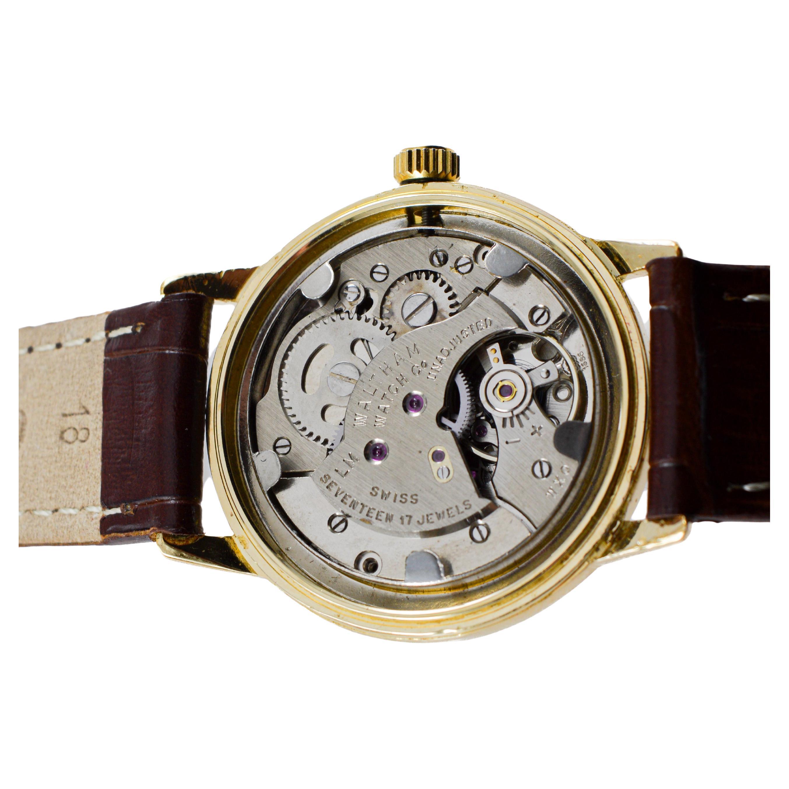 Montre Art Déco en or jaune de Waltham, circa 1950 en vente 8