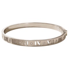 Tiffany & Co 18K White Gold Bangle Bracelet with 0.15 Carat Round F VS Diamonds