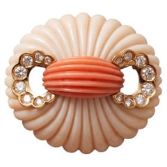 Van Cleef & Arpels 18K Yellow Gold Pin Brooch with Coral and 1.6ct Diamonds