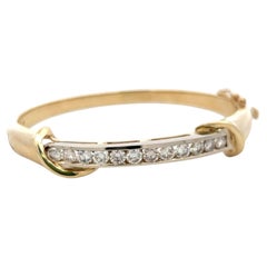 Vintage 14K Yellow Gold Bangle Bracelet with 2 Carat Round L SI Diamonds