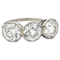 Platinum Three-Stone Ring with 3.81ct Circular Brilliant Diamonds H SI2 GIA