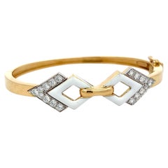 David Webb 18K Yellow Gold Bangle Bracelet with 0.9 Carat Round F VS Diamonds