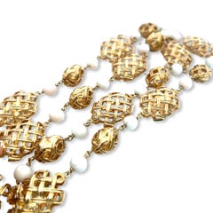 Vintage 18K Yellow Gold Link Necklace with 8.1-9.5 M Coral 174.36 Grams 36 Inch