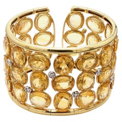 Estate 18K Yelow Gold Bangle Bracelet with 0.42ct Round Diamonds & 195ct Citrine