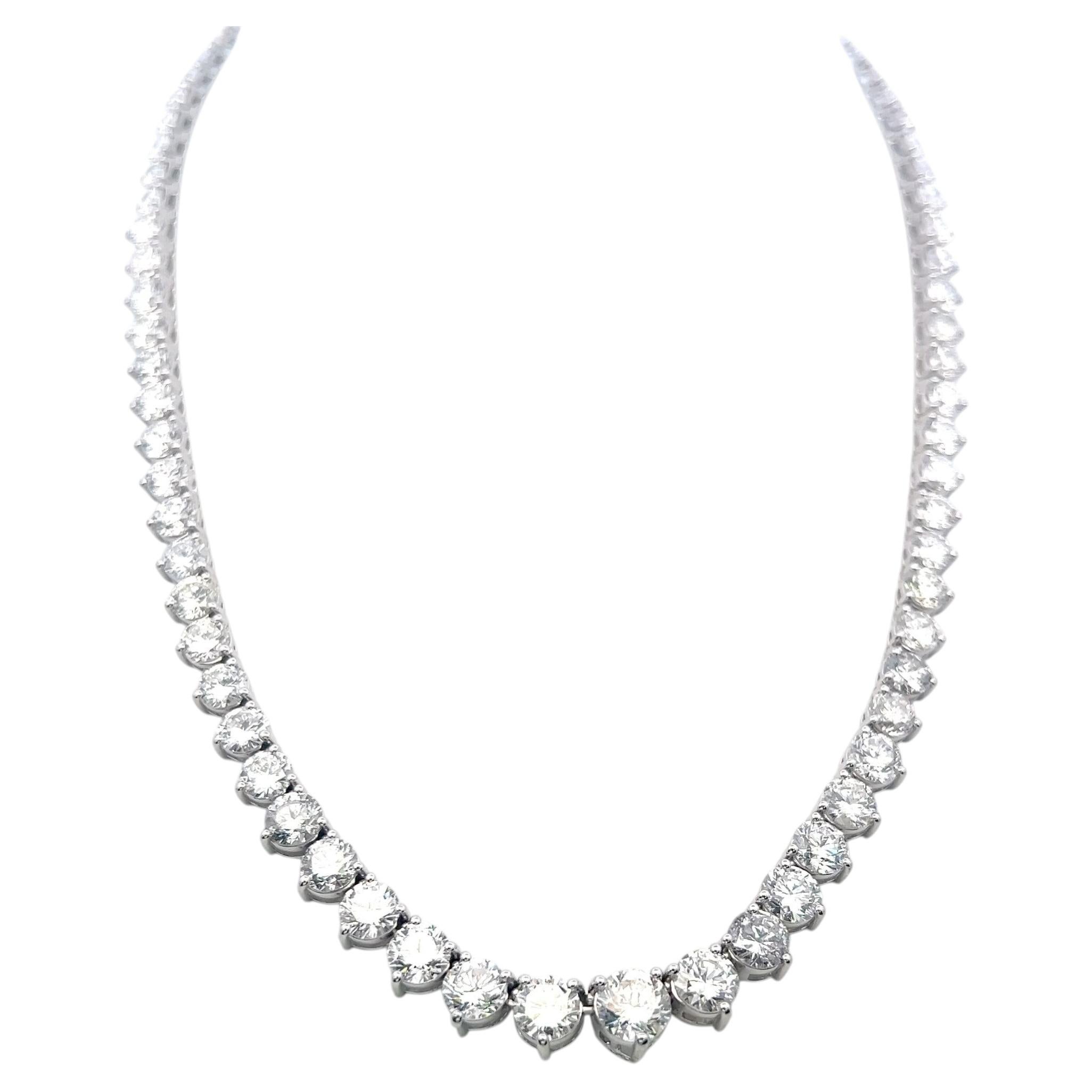 9.75 ct Riviera Graduated Diamond Necklace set in Platinum For Sale at ...