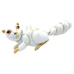 David Webb Vintage 18K Yellow Gold Squirrel Pin Brooch 60.1 Grams