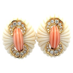 Van Cleef & Arpels 18K Yellow Gold Clip On Earrings with Coral 1.6ct Diamonds