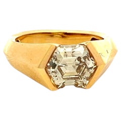 21K Yellow Gold Engagement Ring with 2.35 Carat Hexagonal Diamond FBY SI1 GIA