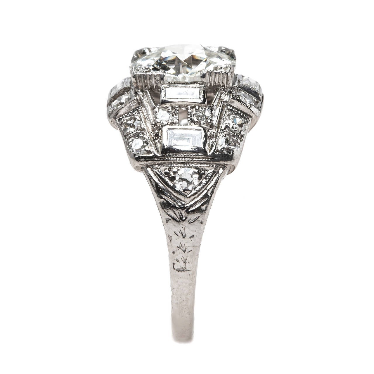 Exemplary Art Deco Diamond Platinum Engagement Ring In Excellent Condition In Los Angeles, CA
