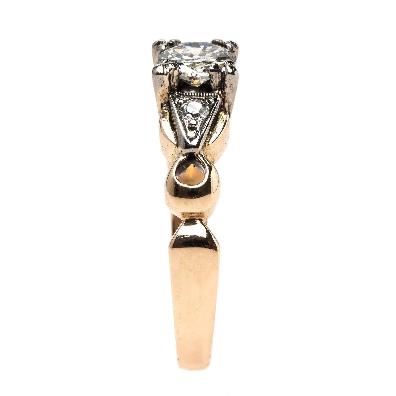 Women's Sparkling Retro Old European Cut Diamond Gold Engagement Ring