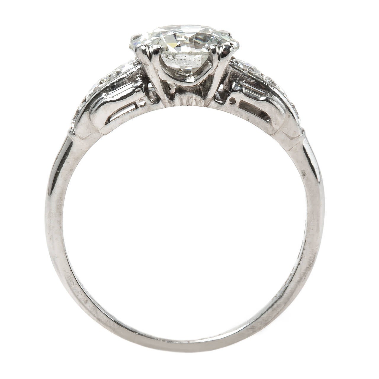 1950s Incredible 1.55 Carat Diamond Platinum Engagement Ring In Excellent Condition In Los Angeles, CA