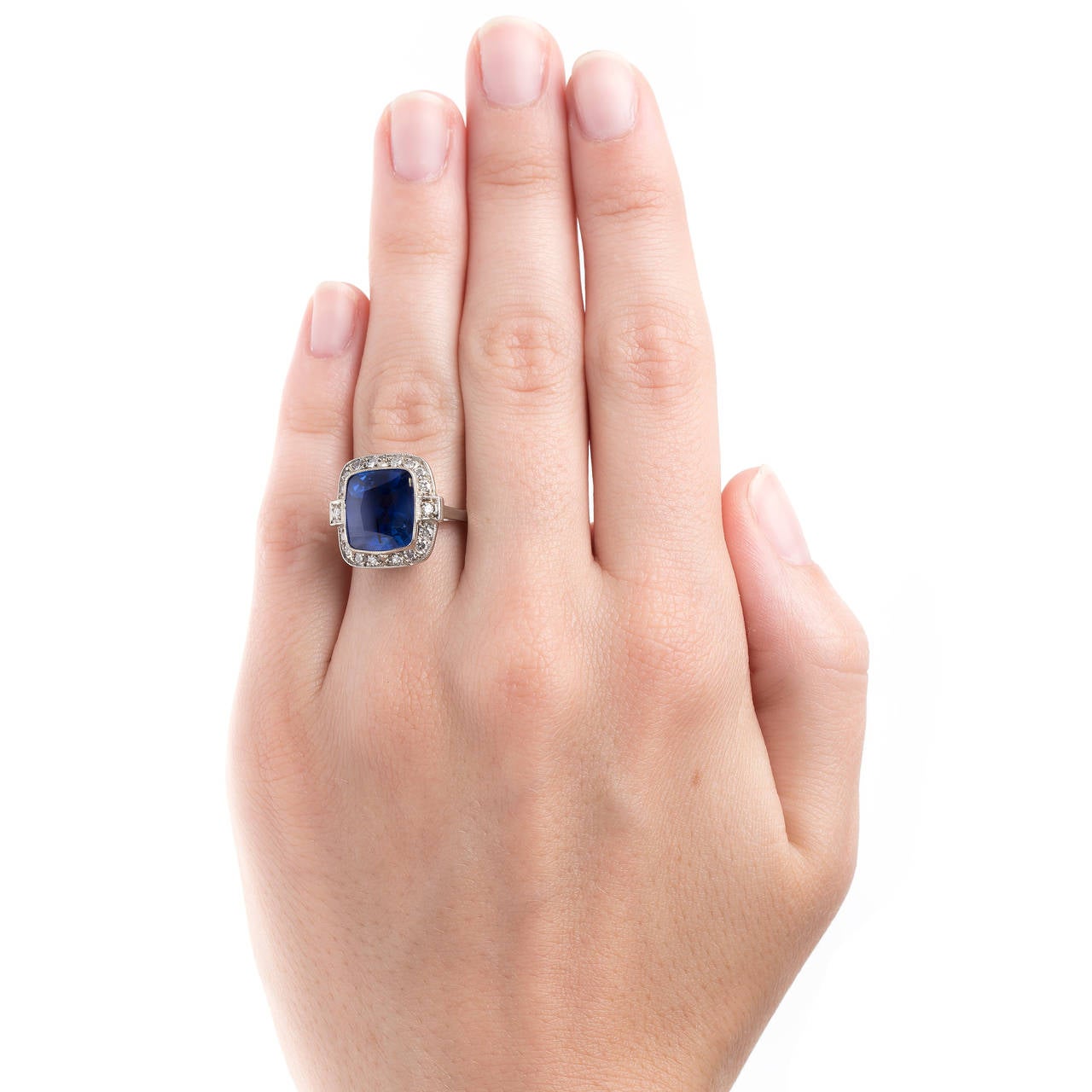 Late Art Deco GIA Cert 6.82 Carat Unheated Sapphire Diamond Gold Ring In Excellent Condition For Sale In Los Angeles, CA