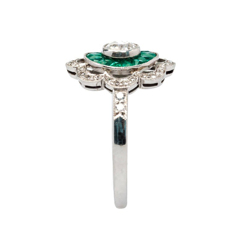 Women's Emerald and Diamond Scalloped Art Deco Engagement Ring