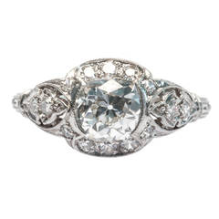Exquisite Edwardian 1.03 Carat Diamond Platinum Engagement Ring