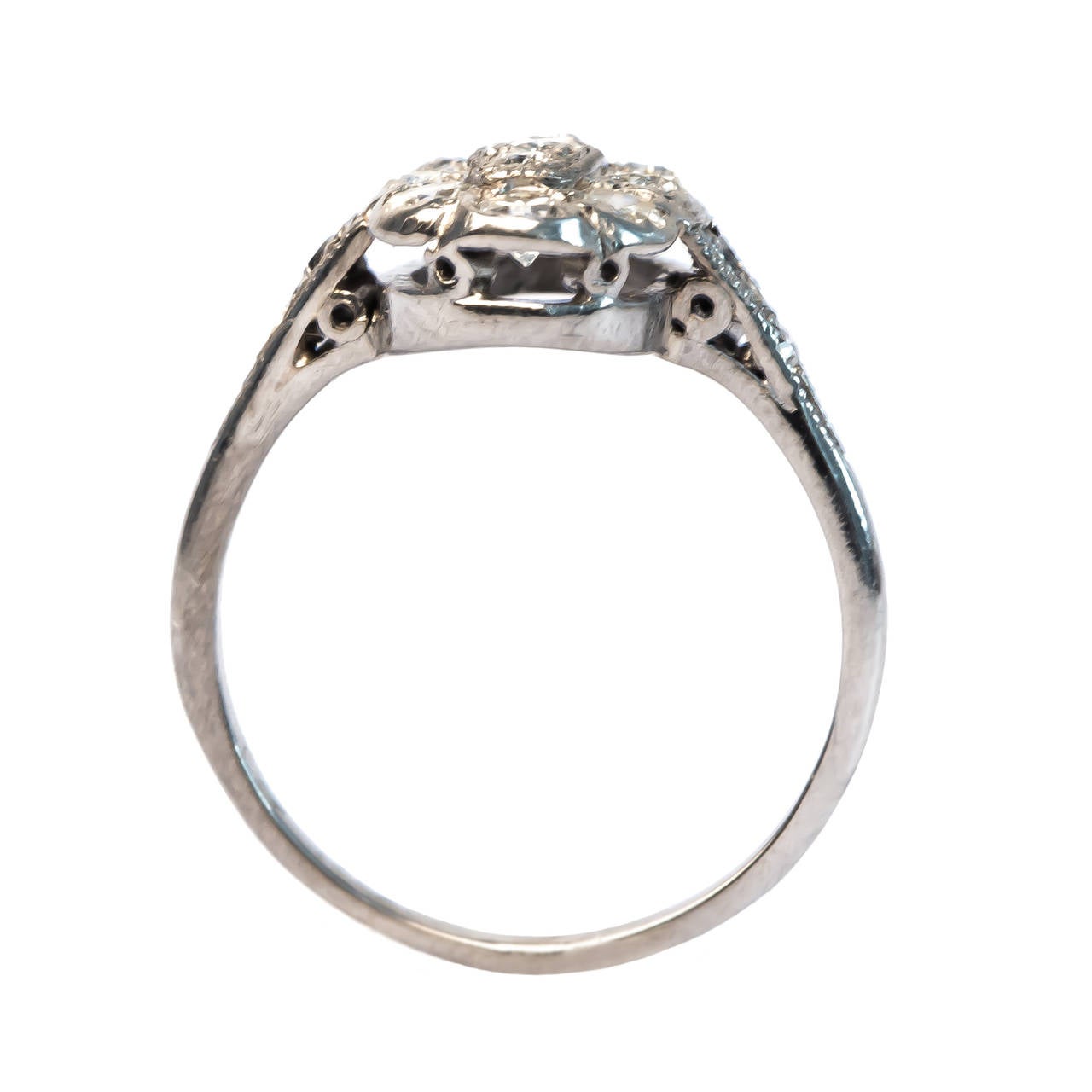 Women's Elegant Edwardian Diamond Halo Engagement Ring