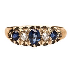 English Victorian Sapphire Diamond Ring