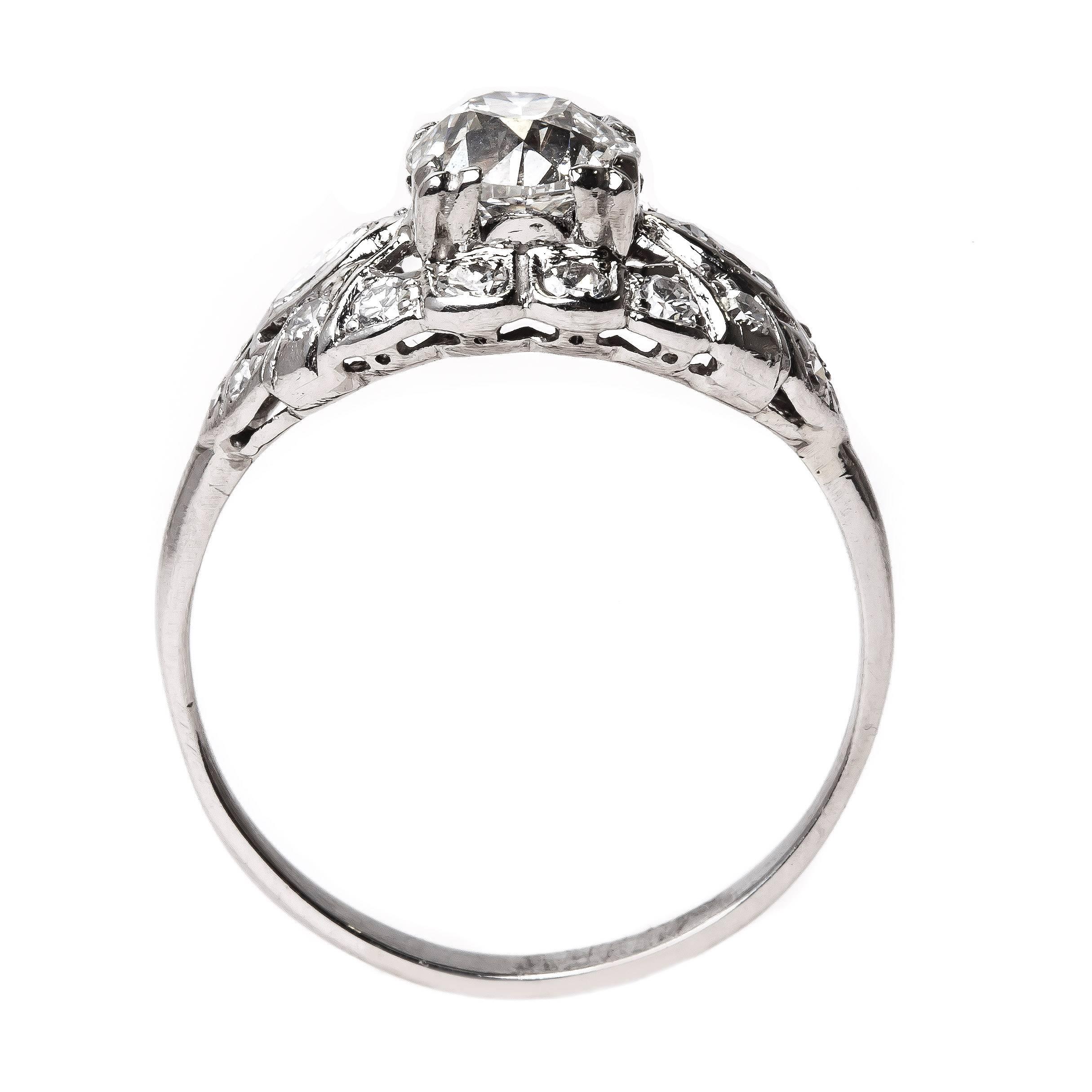 Women's Glittering Art Deco EGL Certified Diamond platinum Engagement Ring  For Sale