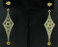 Orecchini con peridoto e diamanti di Victor Velyan