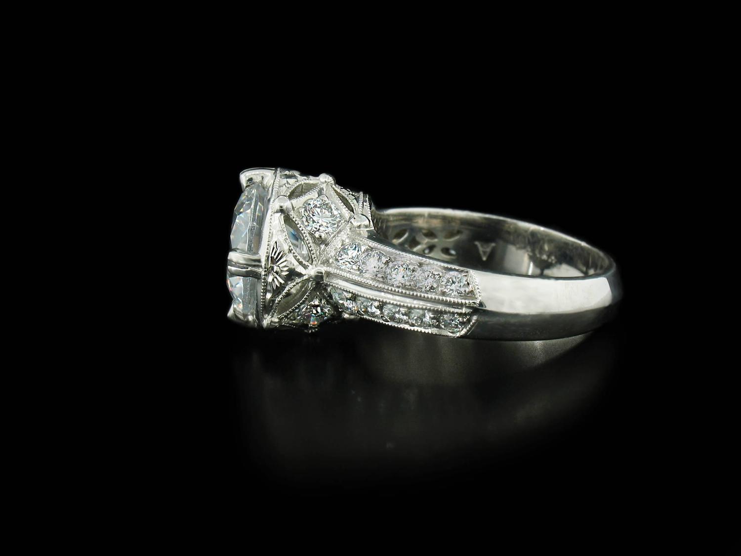 Varna Platinum Semi Mount Ring For Sale at 1stdibs