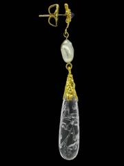 Orecchini con ametista e perla in oro giallo di Victor Velyan