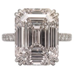 Anello in platino con diamante smeraldo da 6 carati, certificato GIA, grado VS2
