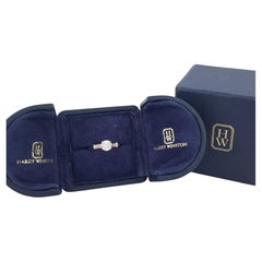 Anello di fidanzamento con diamante rosa di Harry Winston