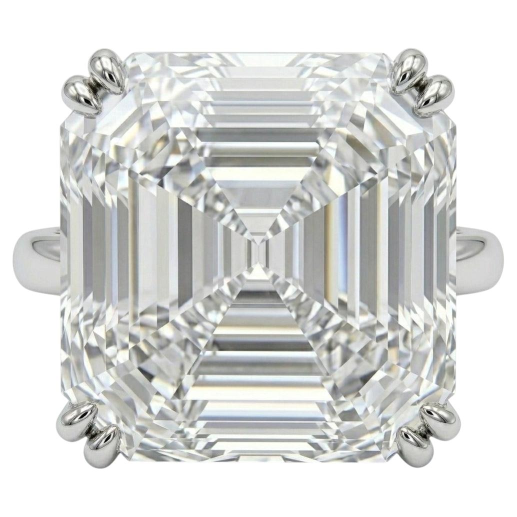 GIA-zertifizierte 13.84 Karat. Asscher Cut Diamant Platin Ring