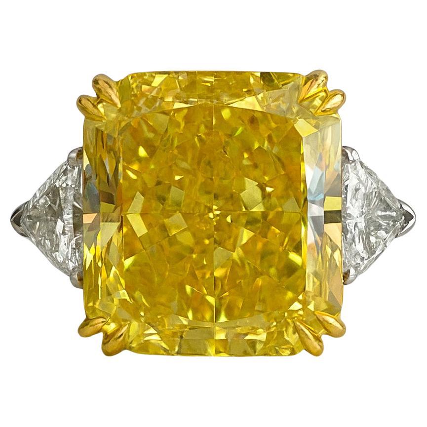Radiant Masterpiece 5 carat Fancy Intense Yellow Radiant Cut Diamond Ring For Sale