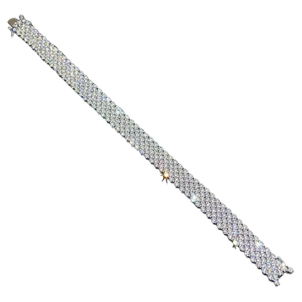 10.50 Carat Diamond -Row Wide Bracelet or blanc 18k