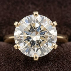 Tiffany & Co. 2 Carat Round Brilliant Diamond Solitaire Engagement Ring