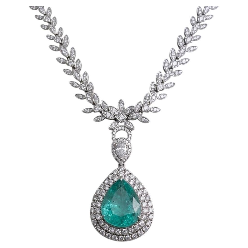 Collana in oro bianco 18k con diamanti e tormalina Paraíba da 19 carati certificata GIA in vendita