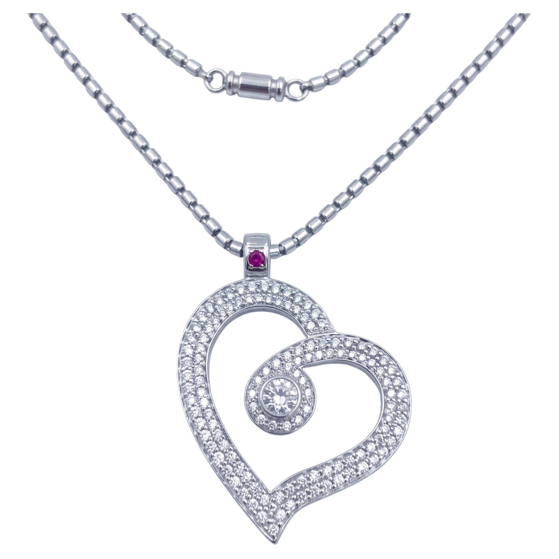 What quality diamonds does Roberto Coin use?