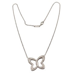 Chopard Diamant-Pavé-Schmetterling-Anhänger-Halskette aus 18 Karat Weißgold