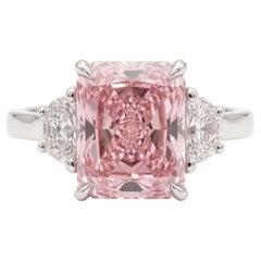 1.32 Carat Fancy Light Pink VVS1 Cut-Cornered Rectangular Modified Brilliant Dia