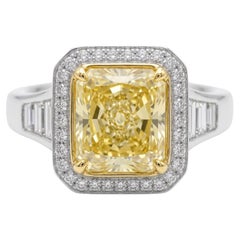 6.01 Carat Fancy Yellow Internally Flawless Cut-Cornered Rectangular Modified Br