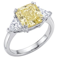 4.99 Carat Fancy Light Yellow VS2 Cut-Cornered Rectangular Modified Brilliant Di