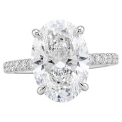 Anello di fidanzamento in oro bianco con diamante ovale brillante da 4,03 carati, certificato GIA, D VS1